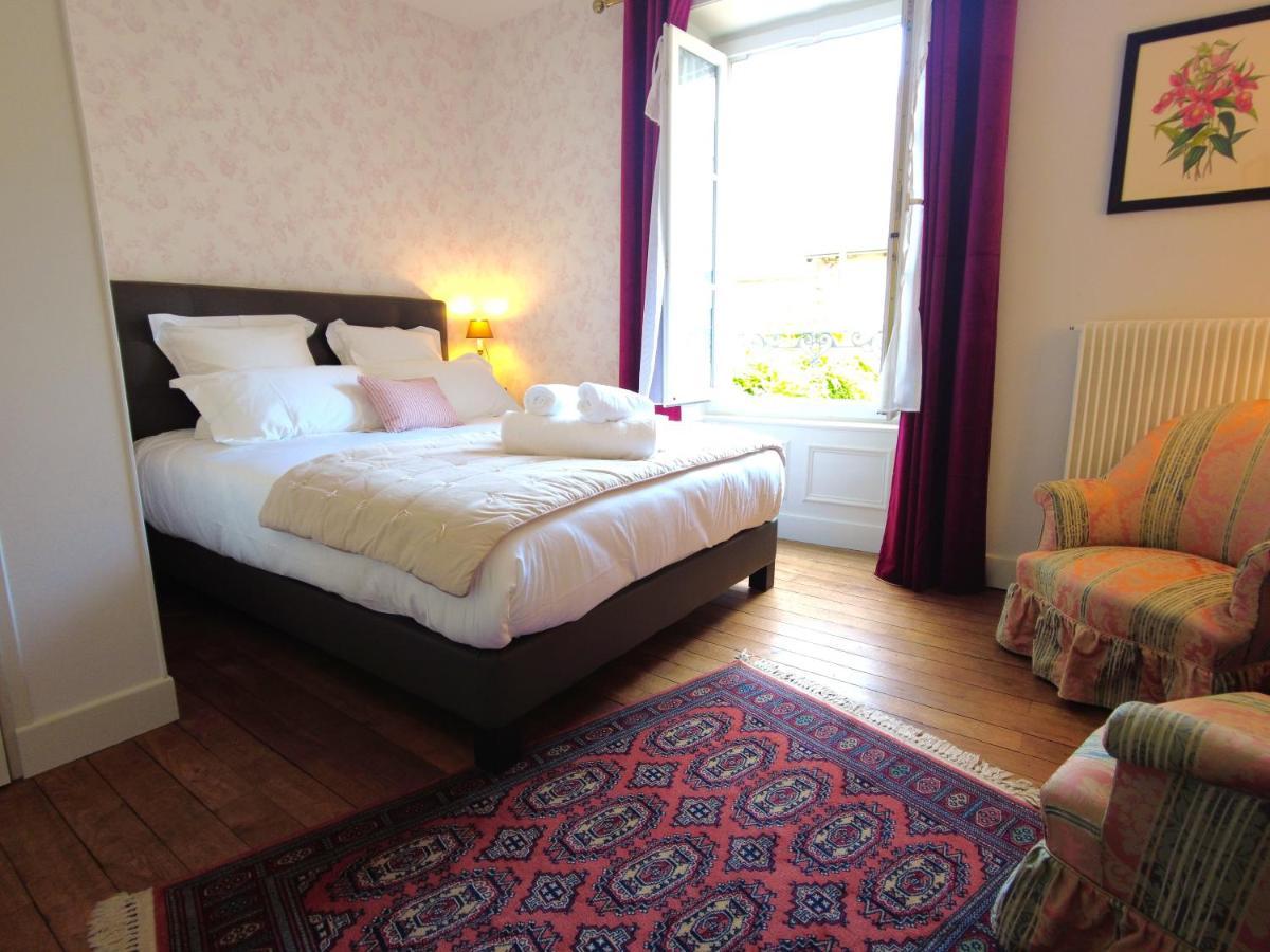 Maison D'Hotes De Charme - Au Lys Blanc Chateauroux Luaran gambar